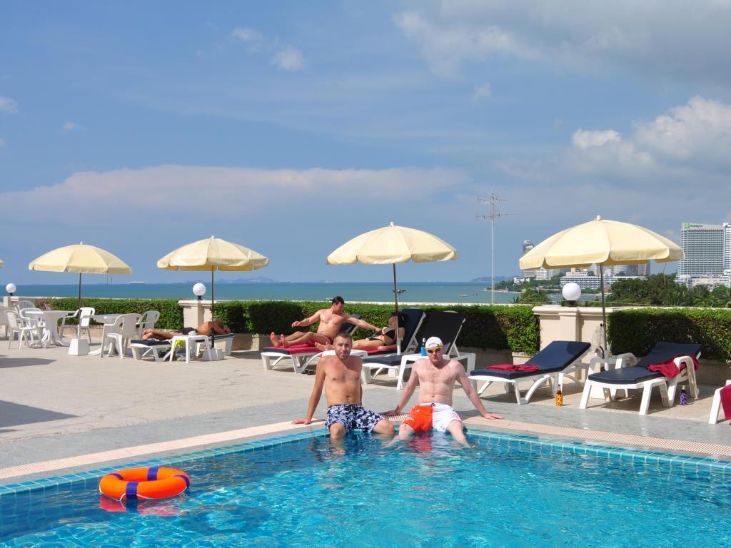 פאטאיה Flipper Lodge Hotel - Sha Extra Plus מראה חיצוני תמונה