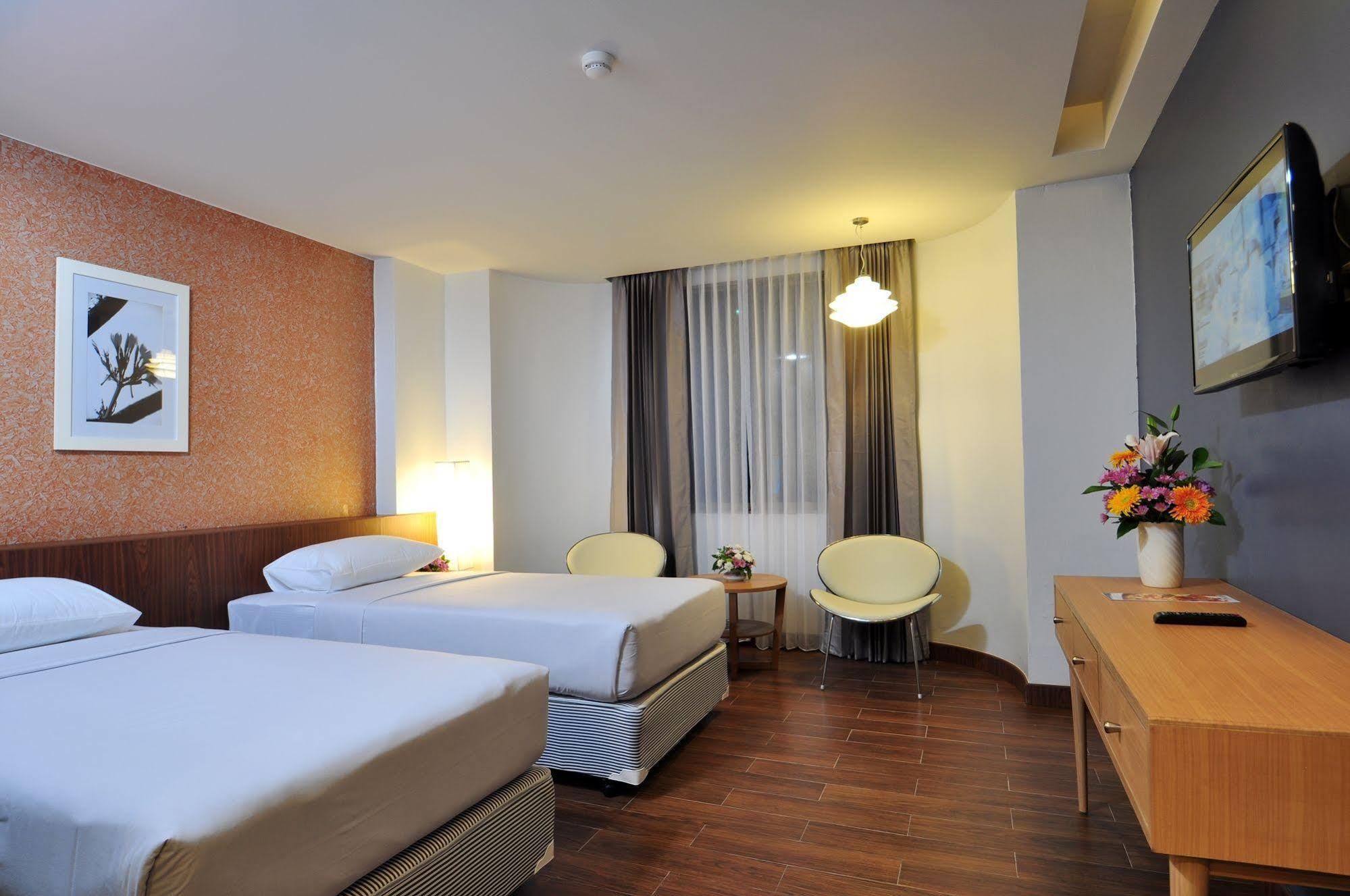 פאטאיה Flipper Lodge Hotel - Sha Extra Plus מראה חיצוני תמונה